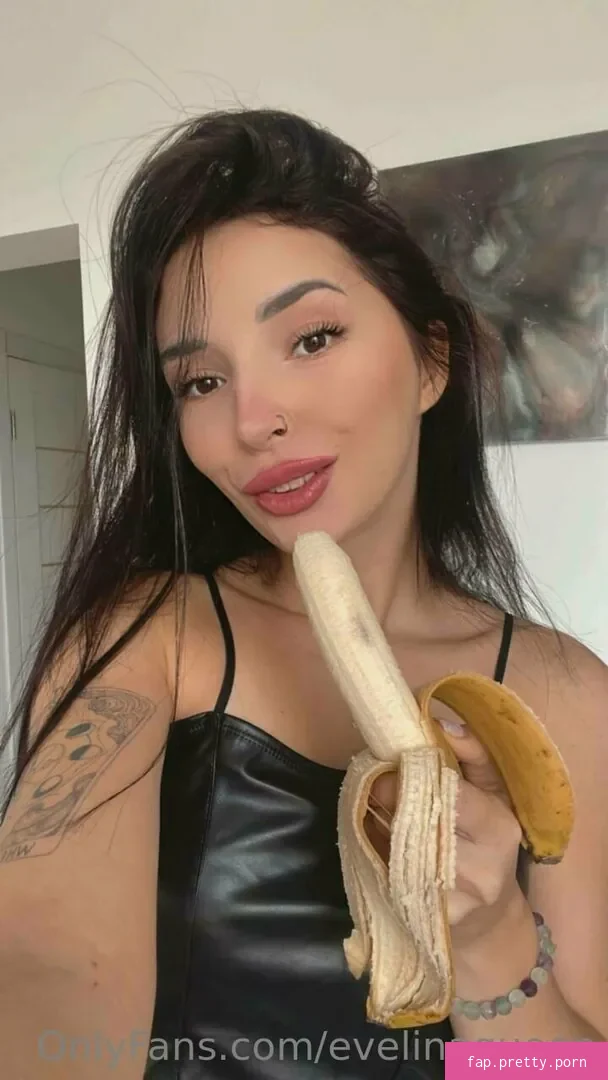 evelinaqueen - Photo #90