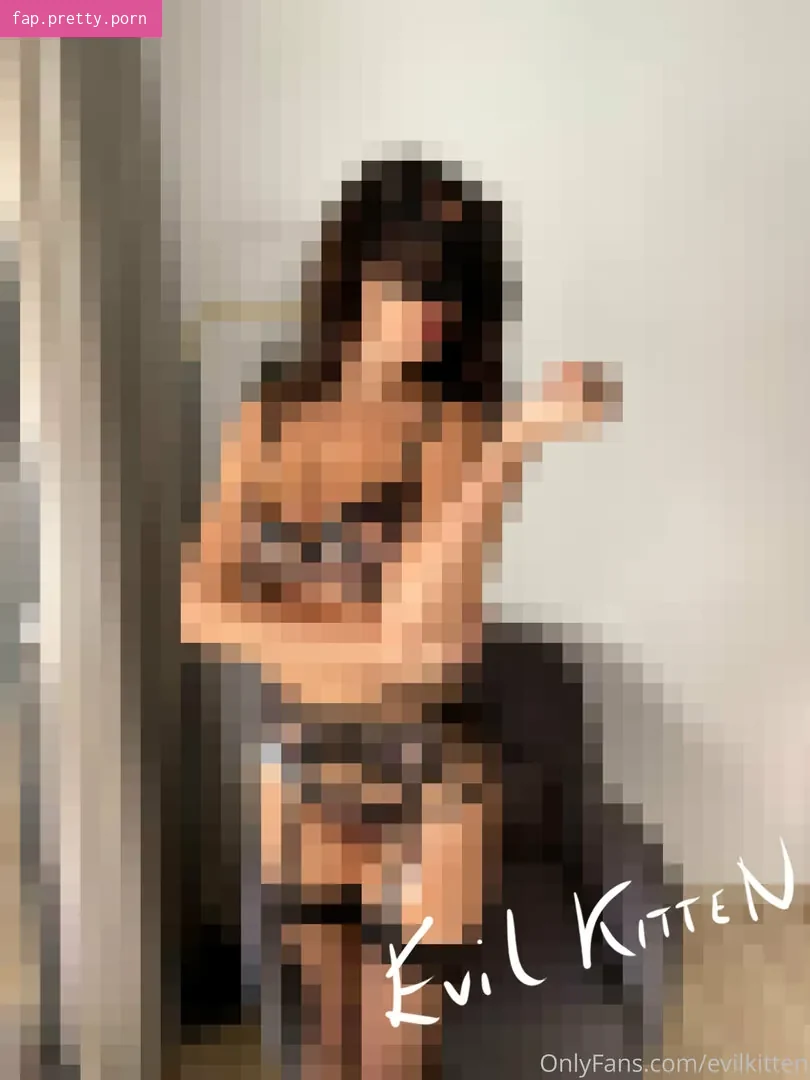 evilkitten - Photo #15