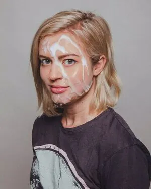 Elyse Willems