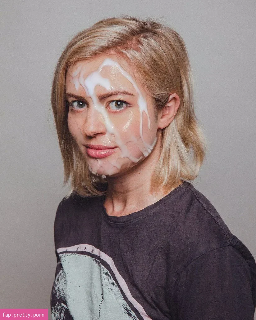 Elyse Willems - Photo #83