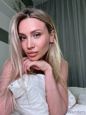 elyse_wr