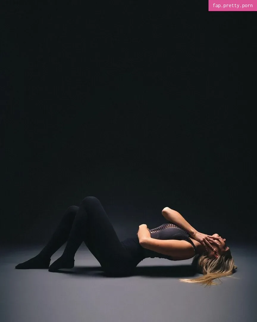 Emma Welyki - Photo #47