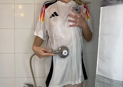 Emma White
