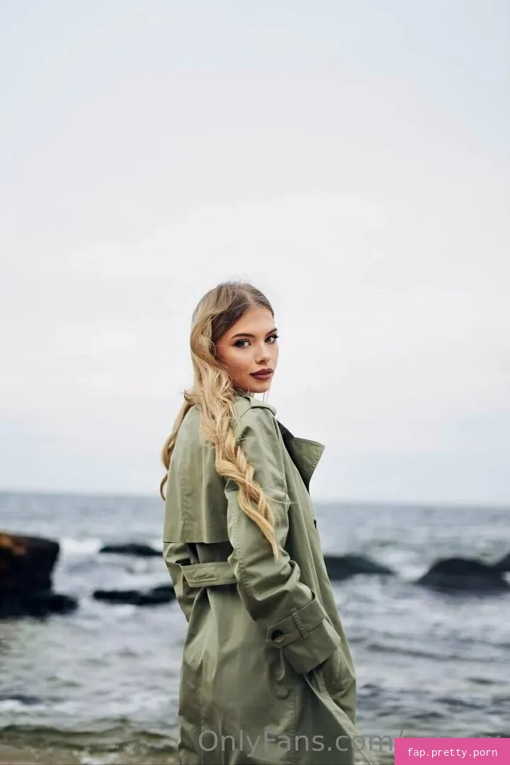 eva_xx - Photo #03