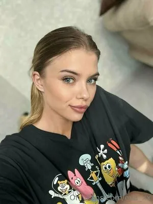 eva_xx
