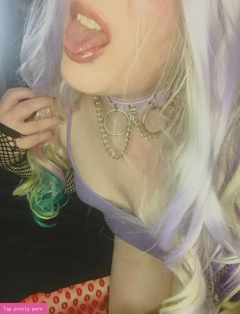 Evie_X - Photo #25
