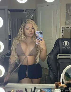 exoticbooty