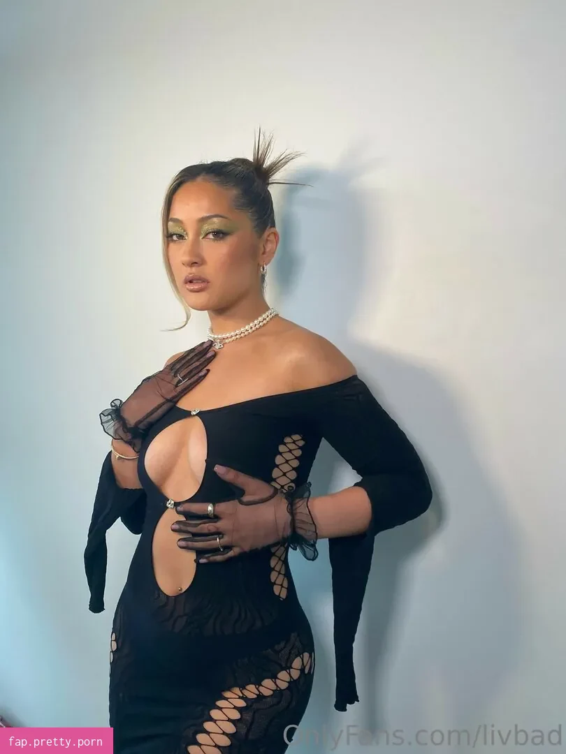 Ellie Zalar - Photo #12