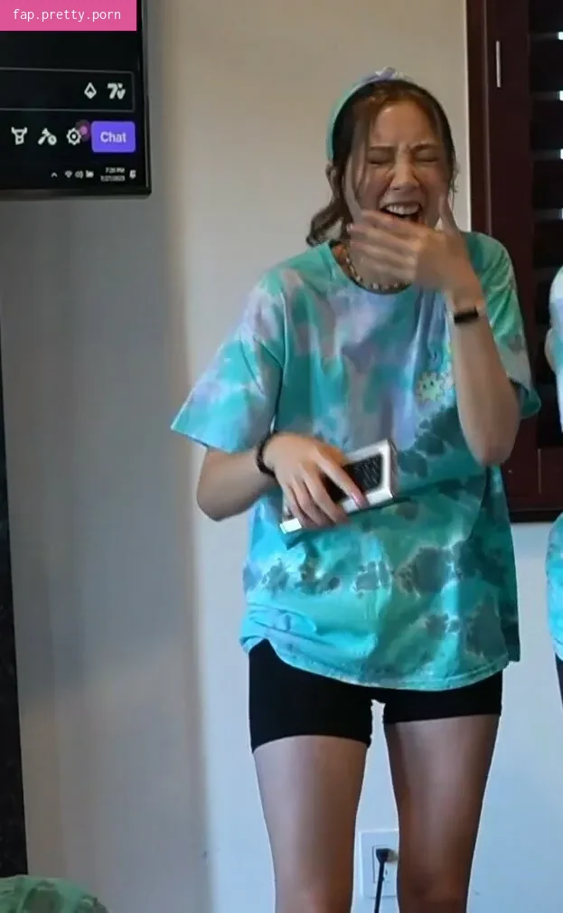 Fuslie - Photo #81