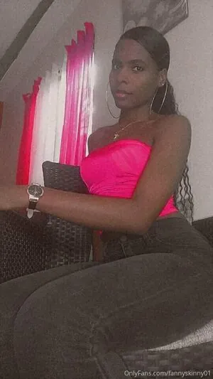 fannyskinny01