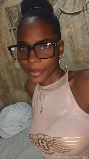 fannyskinny01