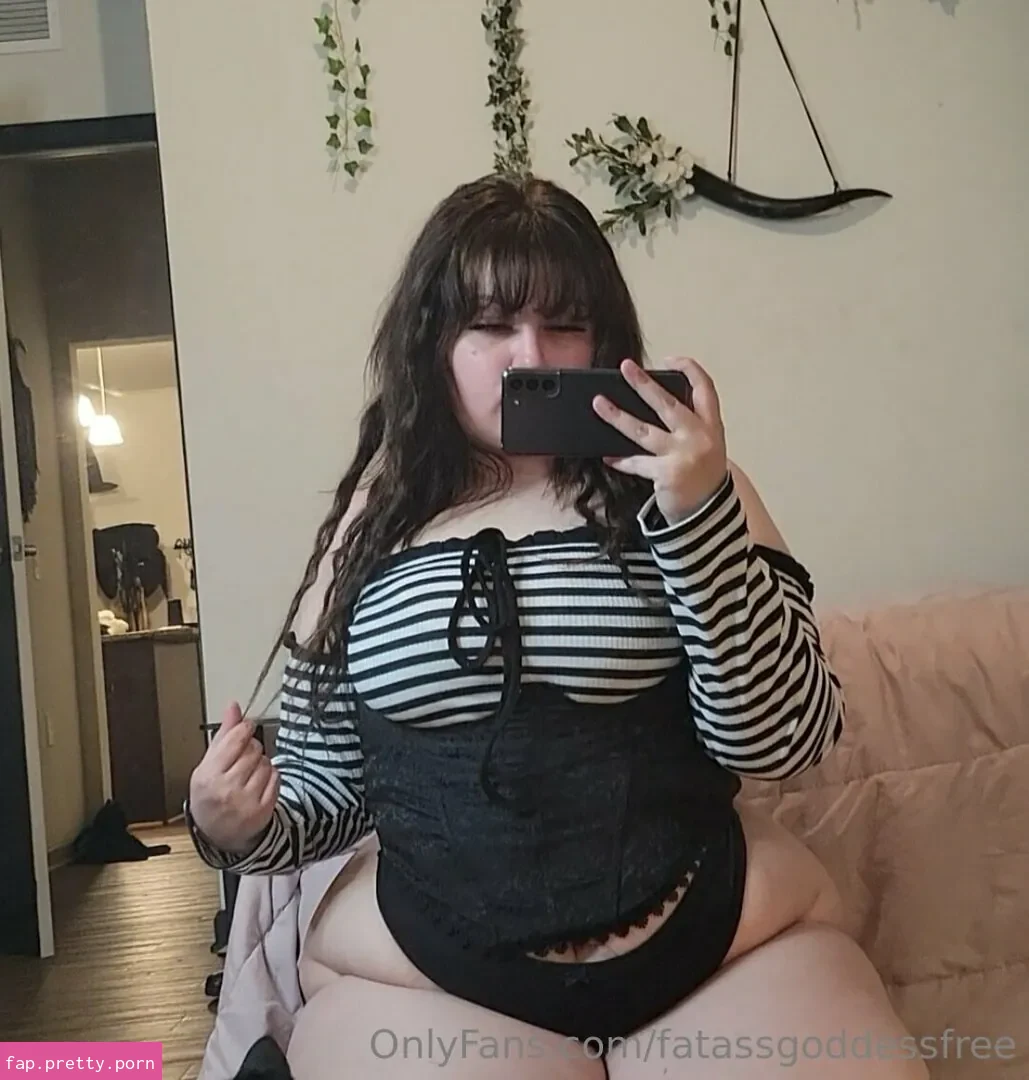 fatassgoddessfree - Photo #83