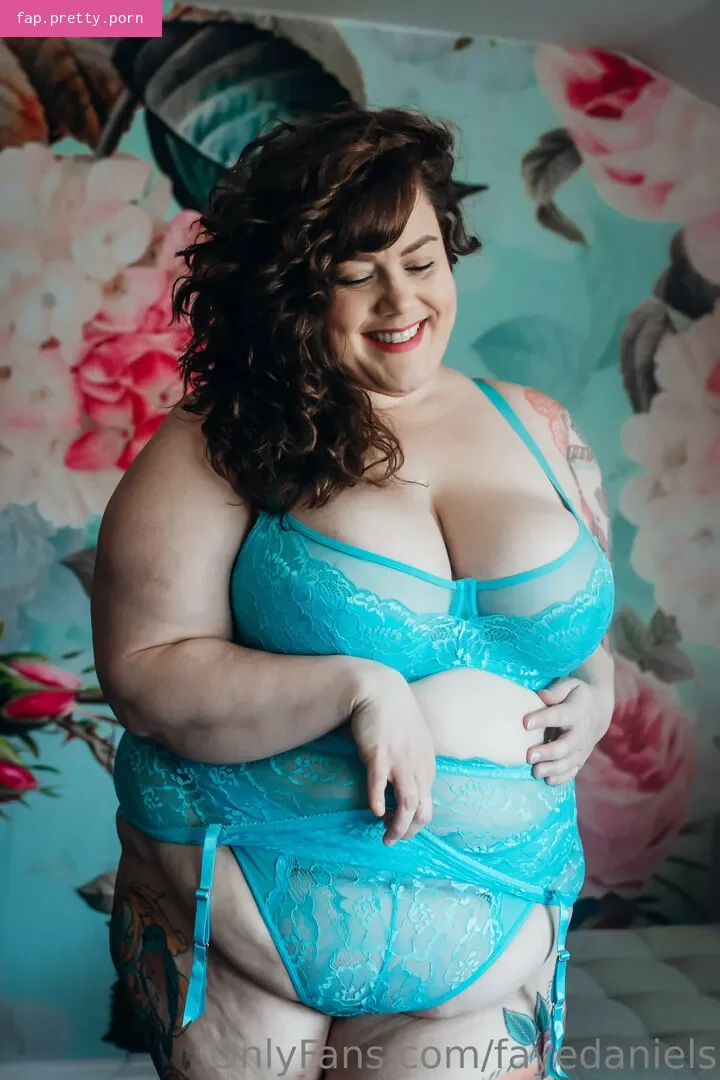 fayedaniels - Photo #38