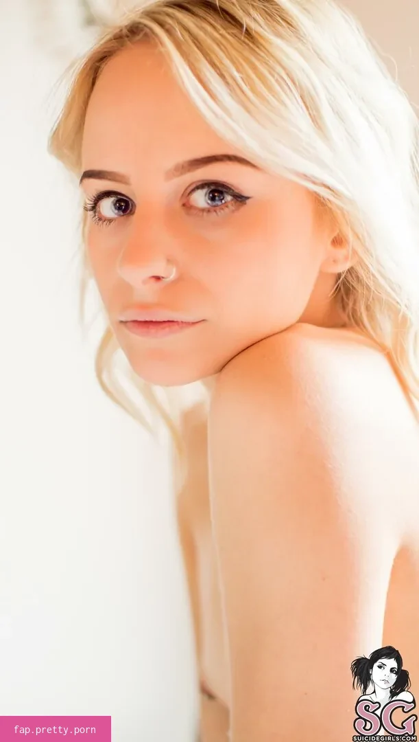 Fayewhyte - Photo #10