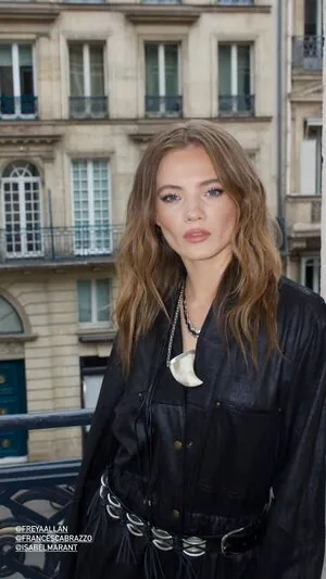 Freya Allan