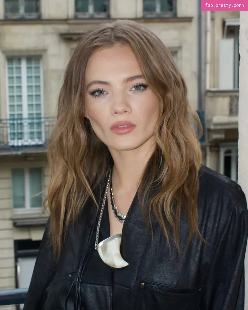 Freya Allan - Photo #62