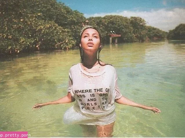 Fiona Barron - Photo #66
