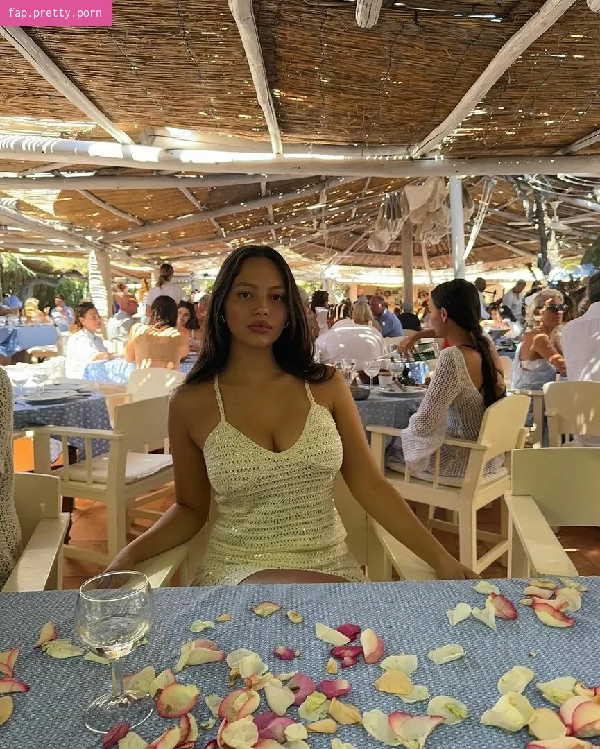 Fiona Barron - Photo #86