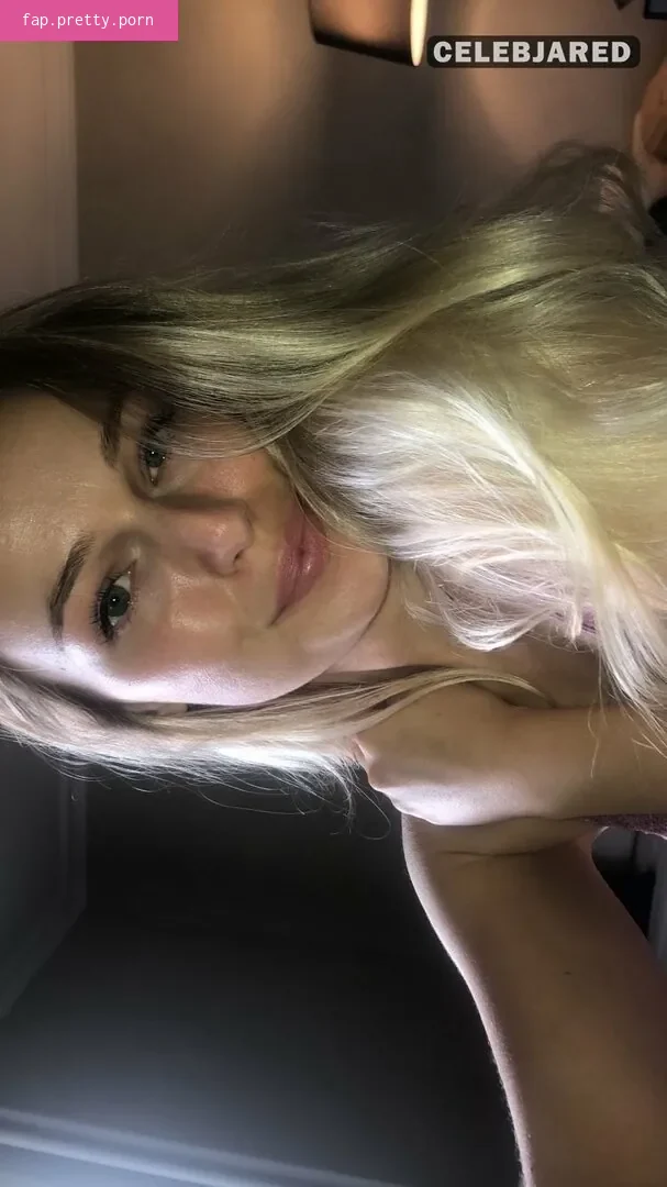 Frederikke Bach - Photo #34