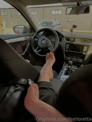 feetloretta