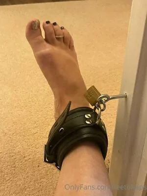 feetnflaps
