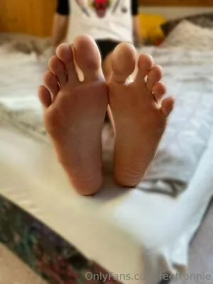 feetronnie