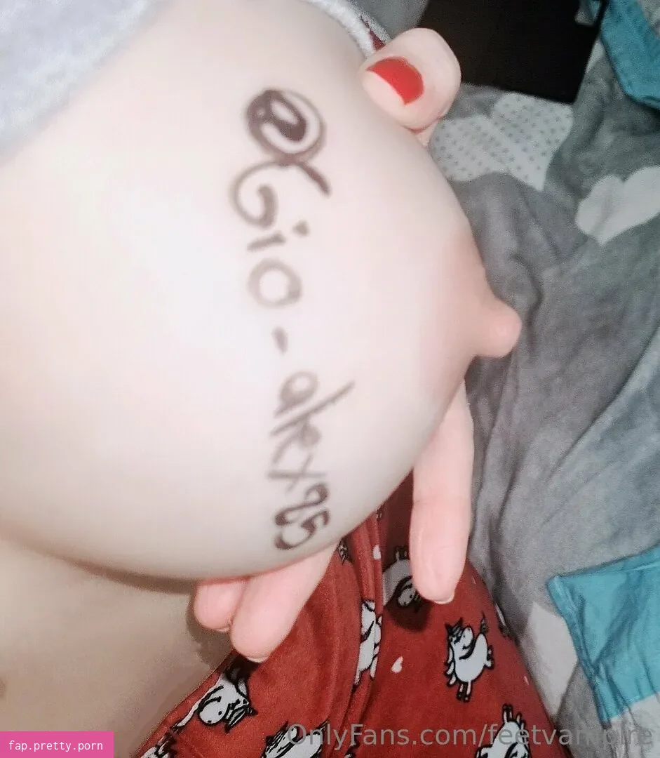 Feetvampire - Photo #78