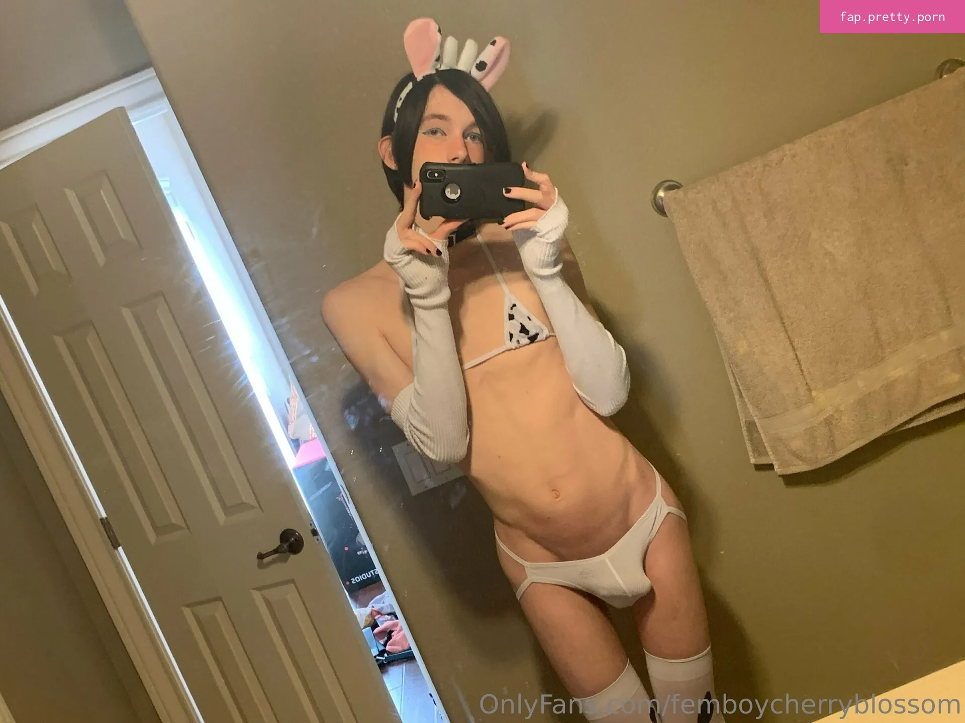 femboycherryblossom - Photo #14