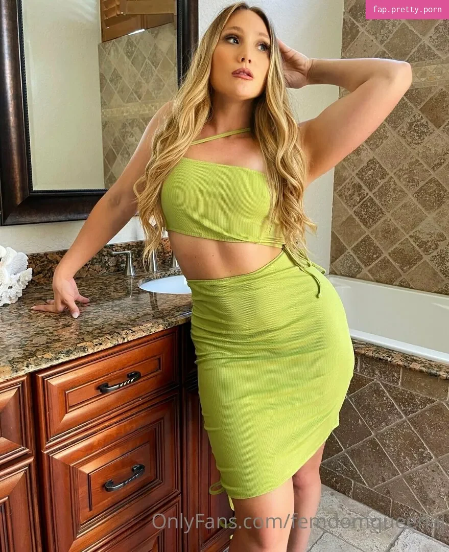 femdomqueenaj - Photo #21