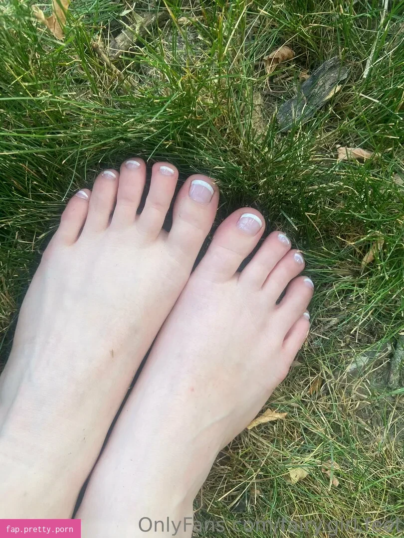 fairy.girl.feet - Photo #33