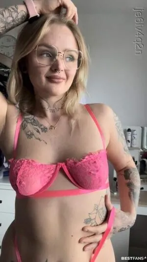 Flawing hot