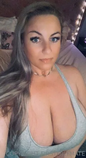 firstmilfmate