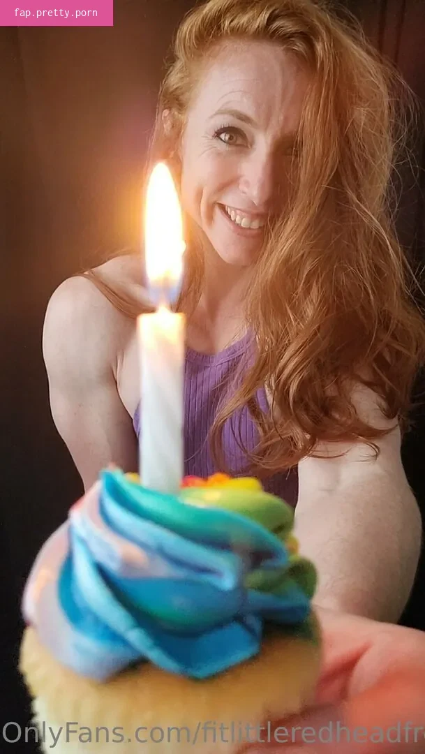 fitlittleredheadfree - Photo #71