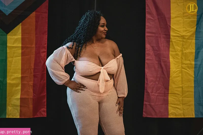 Faye Jackson - Photo #02