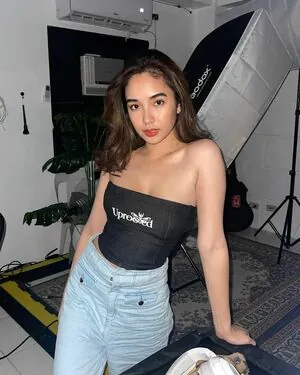 Francine Kei Esclanda