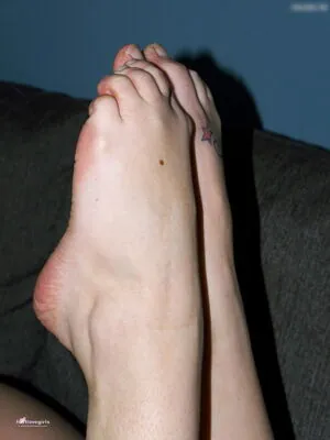Footlovegirls