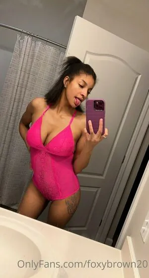 Foxybrown20