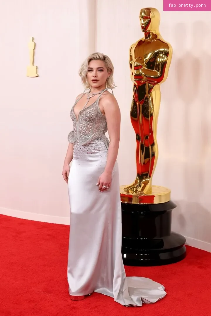 Florence Pugh - Photo #05