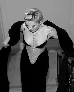Florence Pugh