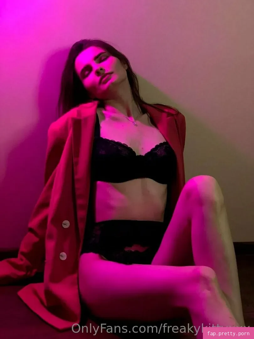 freakykittyxxx - Photo #58
