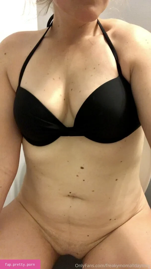 freakymomalldaylong - Photo #53