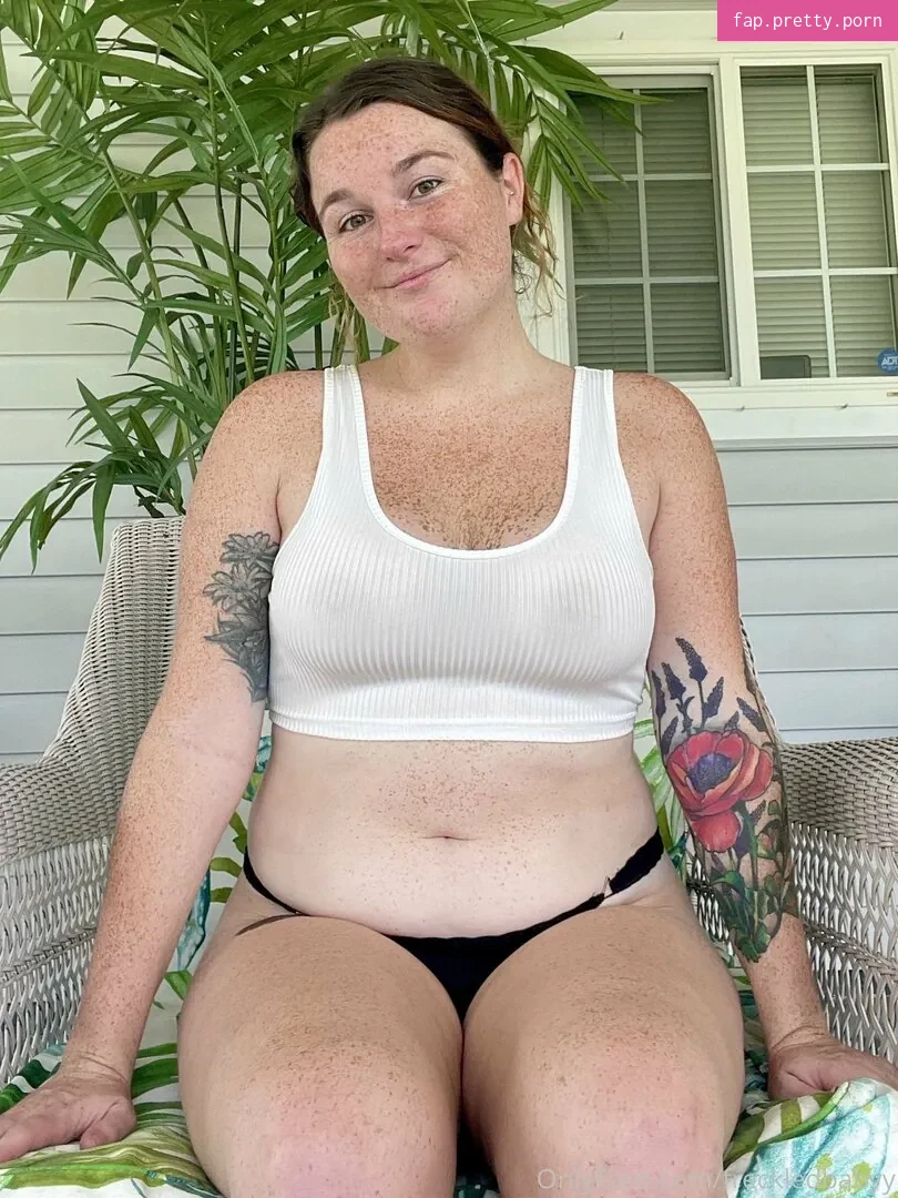 freckledbabyy - Photo #70