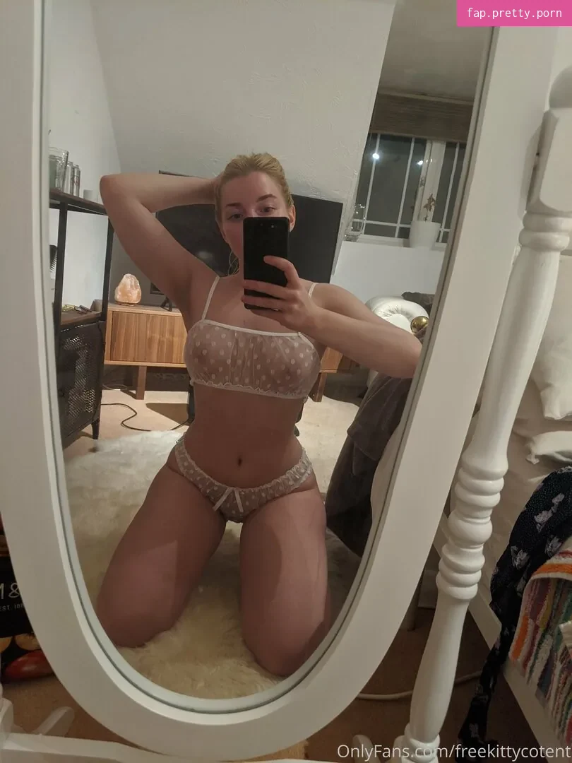 freekittycontent - Photo #47