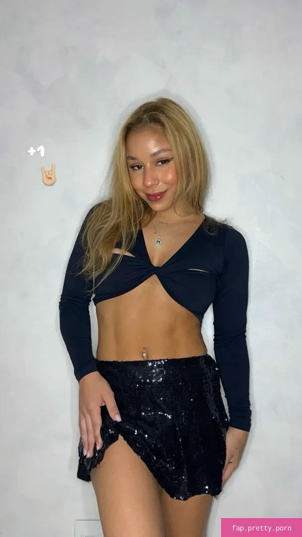 Flávia Saraiva - Photo #58