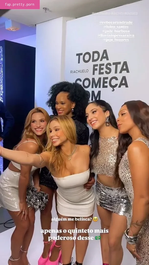 Flávia Saraiva - Photo #19