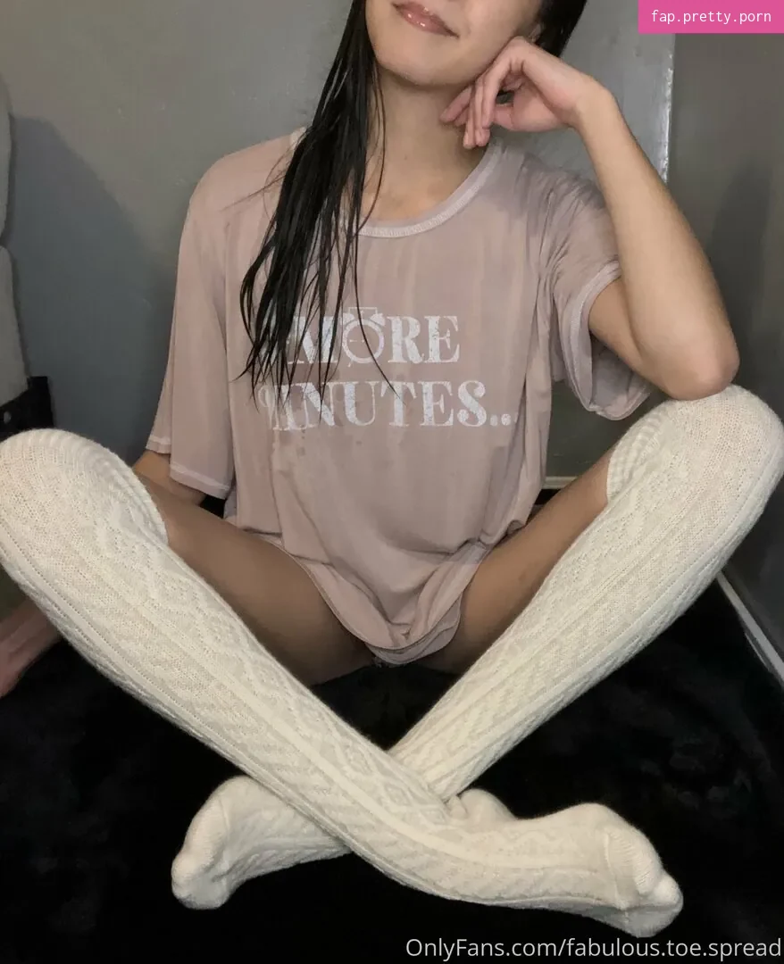 fabulous.toe.spread - Photo #86