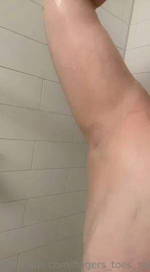 fingers_toes_soles_free