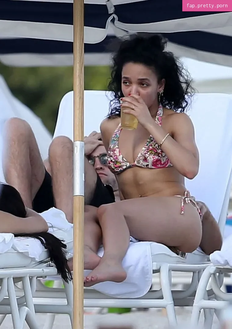 FKA Twigs - Photo #53