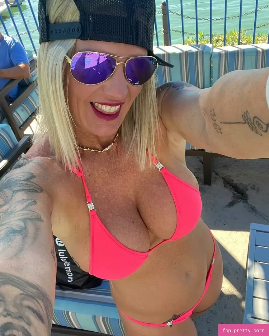 FunTimesAndTanLinez - Photo #16