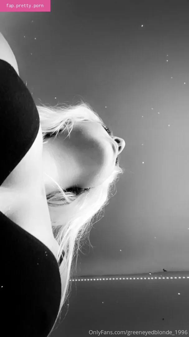 greeneyedblonde_1996 - Photo #02